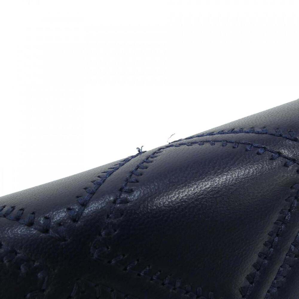 CHANEL Blue Wallet - Picture 5 of 10